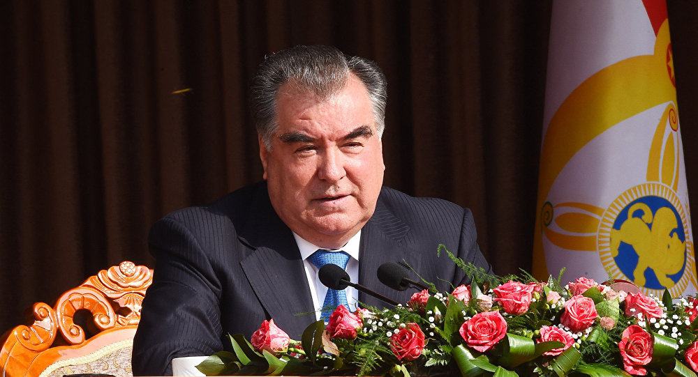 Поздравление Лидера нации, Президента Республики Таджикистан уважаемого Эмомали Рахмона по случаю Дня матери
