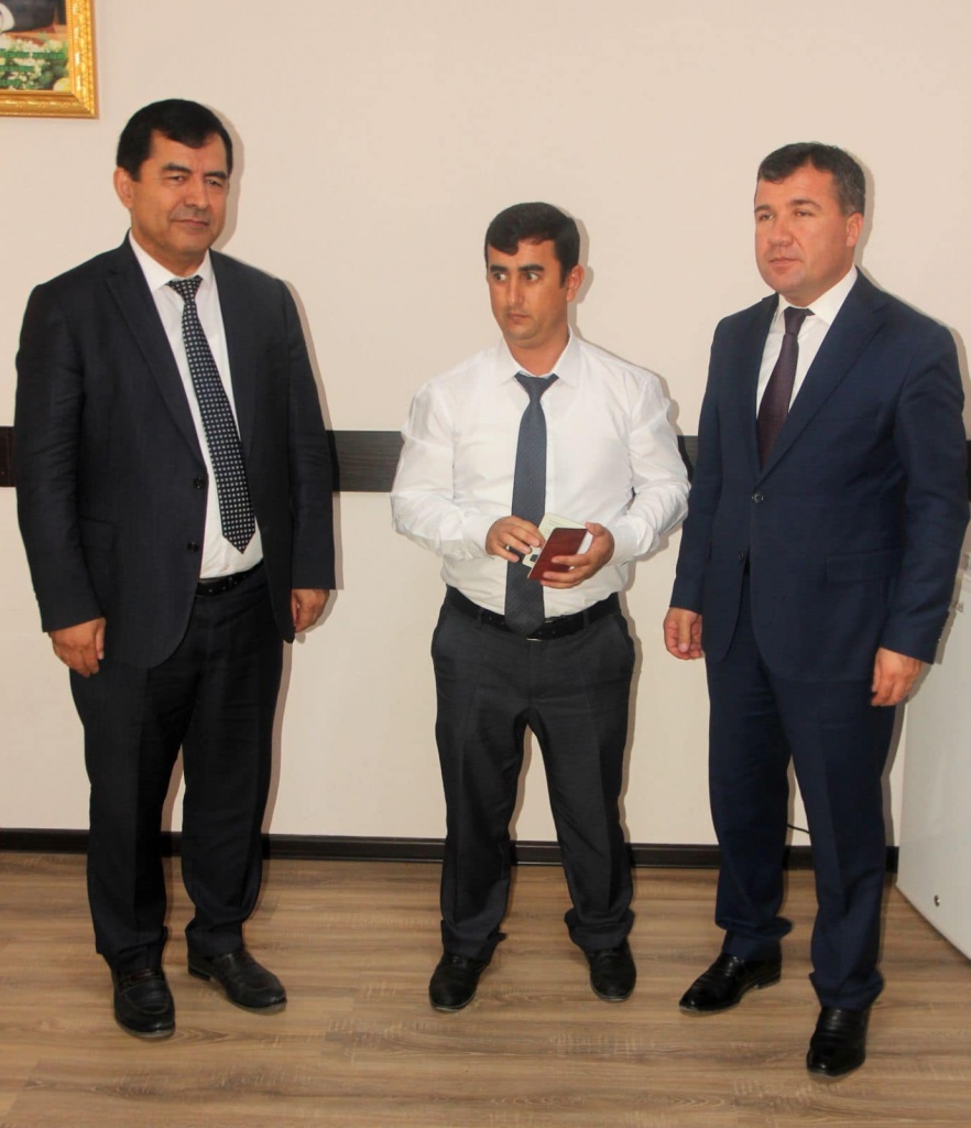 04.jpg 04.jpg